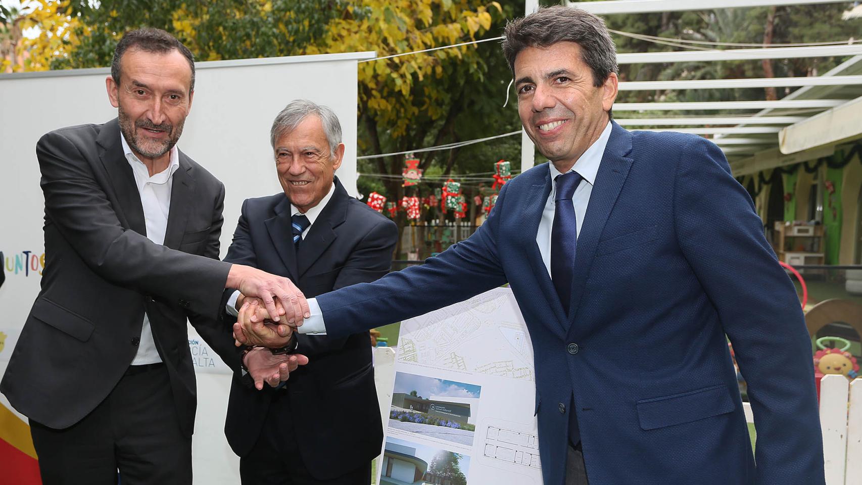Carlos González, Fernando Vargas y Carlos Mazón.