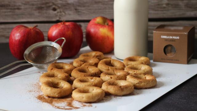 Rosquillas de manzana y avena sin frituras y sin horno