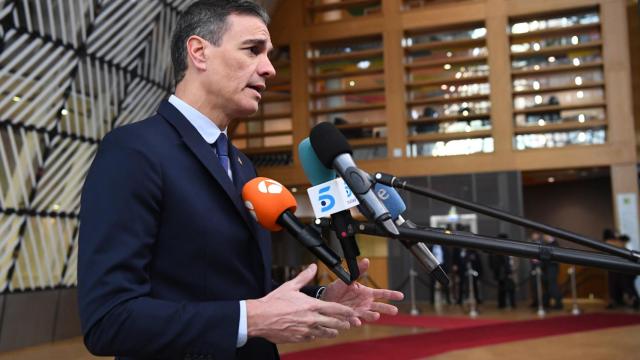 El presidente del Gobierno, Pedro Sánchez, durante su declaración ante la prensa de este jueves