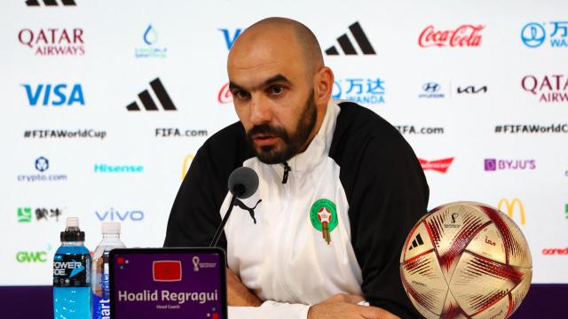 Regragui, durante la rueda de prensa.
