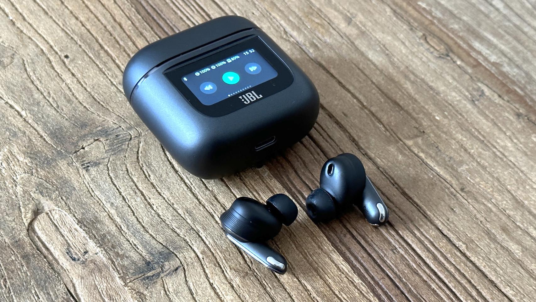 JBL Tour Pro 2