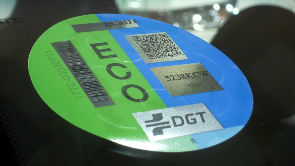 Etiqueta eco de la DGT.