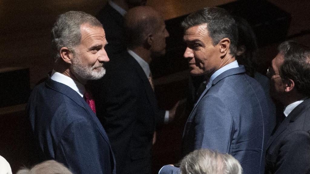 El Rey Felipe VI y el presidente Pedro Sánchez, en una imagen de archivo de Europa Press.