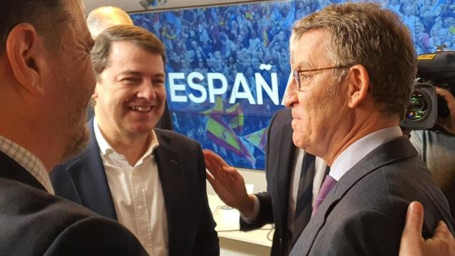 Mañueco y Feijóo en la Directiva Nacional del PP celebrada en Génova