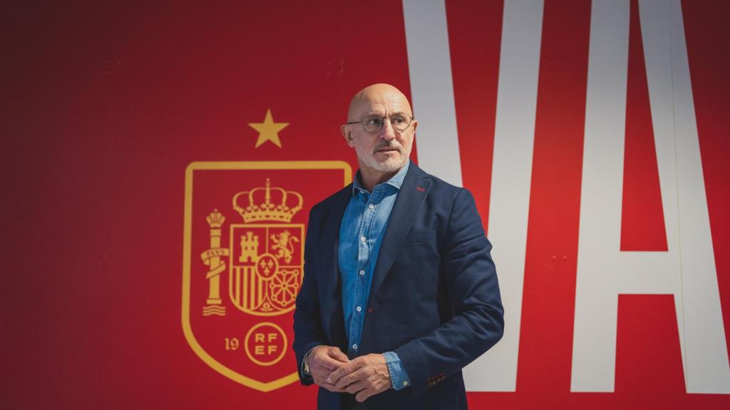 Luis de la Fuente, seleccionador español de fútbol, durante la entrevista con EL ESPAÑOL en la Ciudad del Fútbol de la RFEF