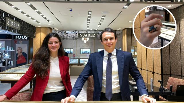 La diseñadora de joyería Suárez con el consejero delegado, Juan Suárez, en El Corte Inglés de Valladolid
