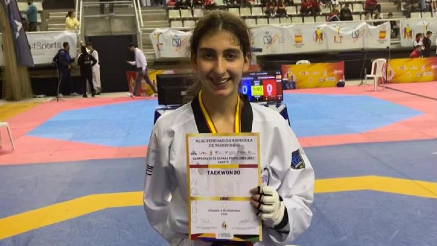 La albaceteña Paula García logra el oro en el Campeonato de España de Taekwondo