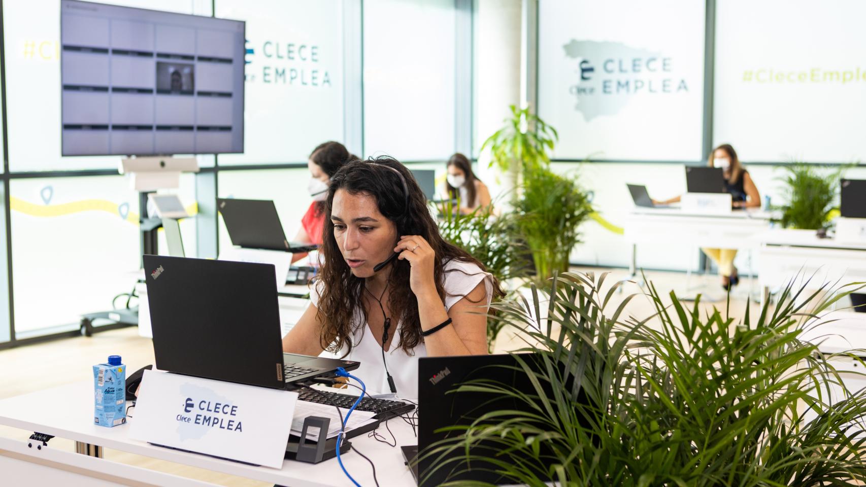 En Clece Emplea se concertaron más de 1.500 entrevistas de trabajo, a través de entidades del tercer sector.