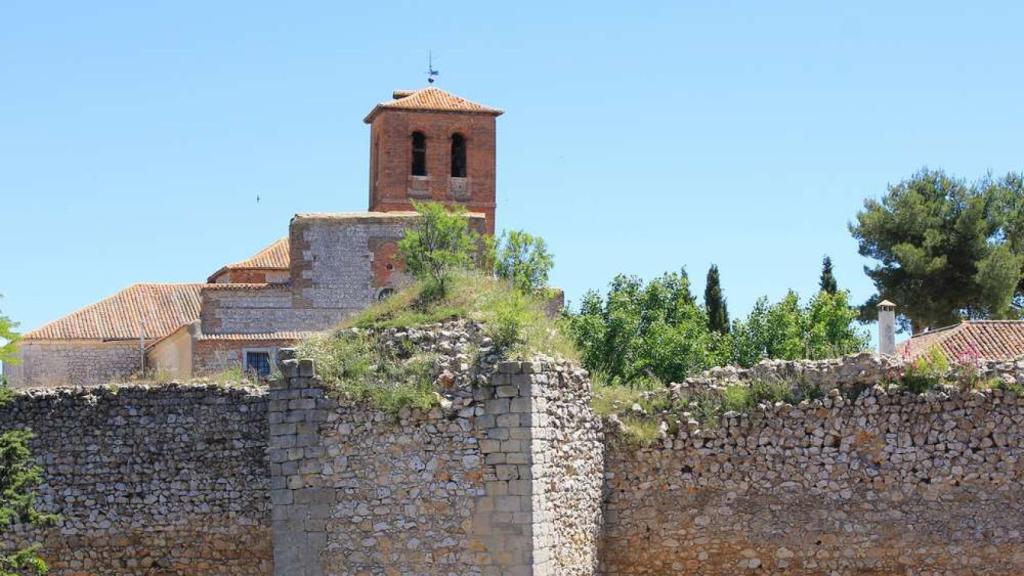 Muralla Santorcaz