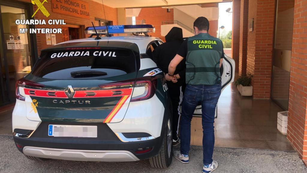 El detenido, en una imagen de la Guardia Civil.