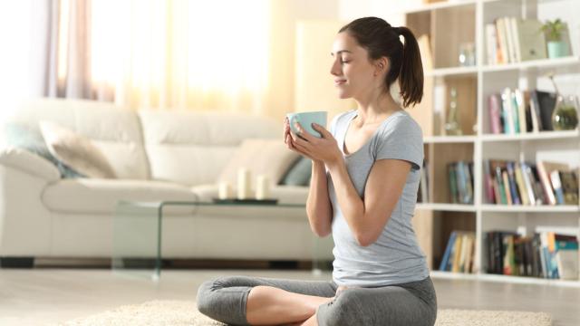 6 remedios naturales y fáciles para acabar con la retención de líquidos