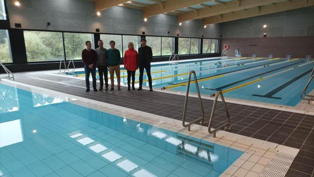 El complejo depiscinas de Pastoriza y Meicende, en Arteixo.