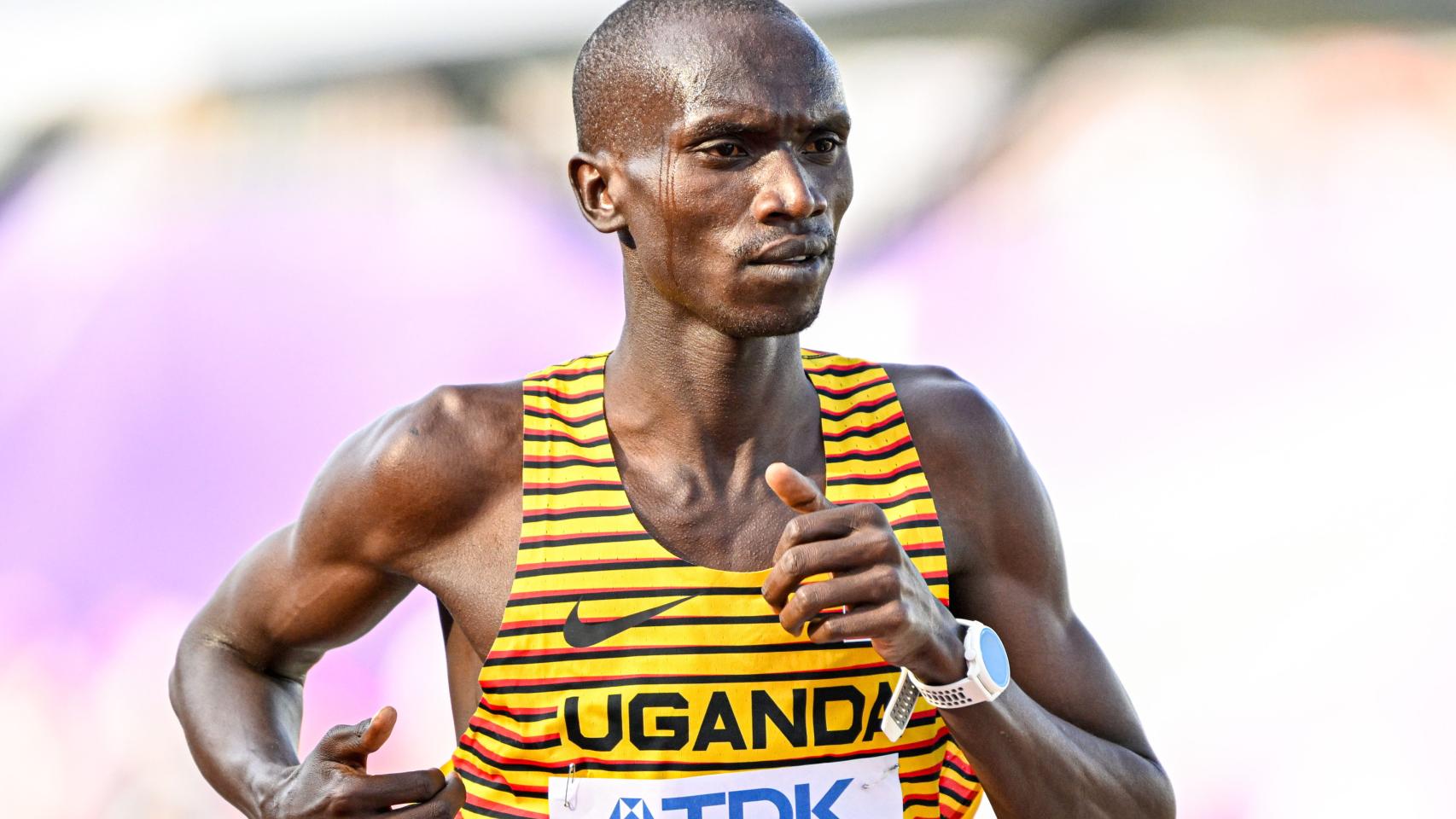 Joshua Cheptegei durante la disputa del Mundial de Oregon
