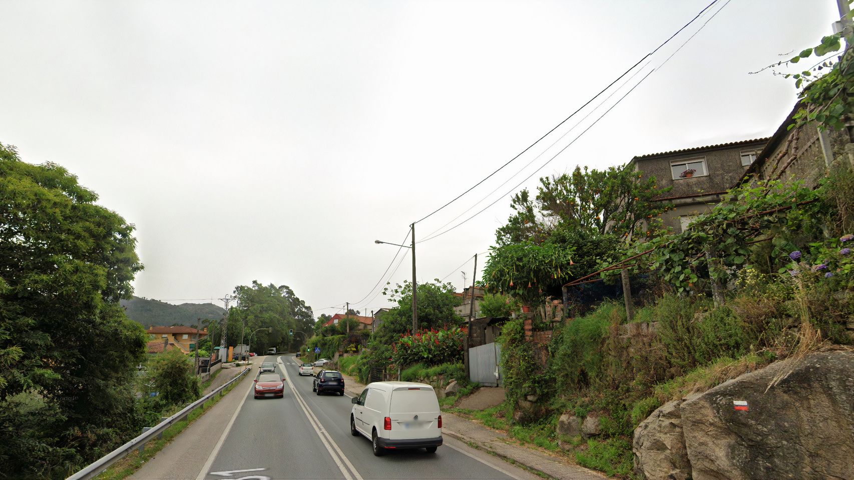Carretera PO-331 a su paso por Gondomar (Pontevedra).