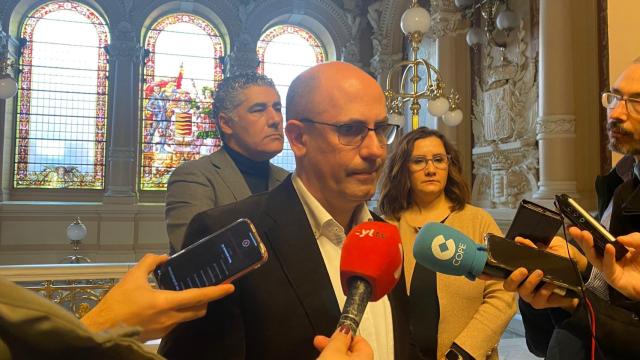 El concejal de Movilidad con el alcalde de Simancas y la alcaldesa de La Cistérniga