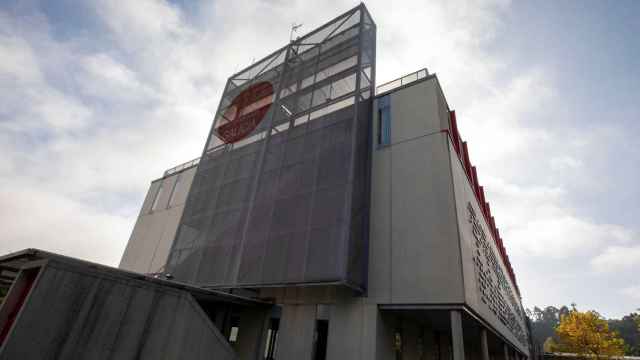 Heridas cuatro personas, una de ellas grave, tras un choque frontal en Redondela (Pontevedra)