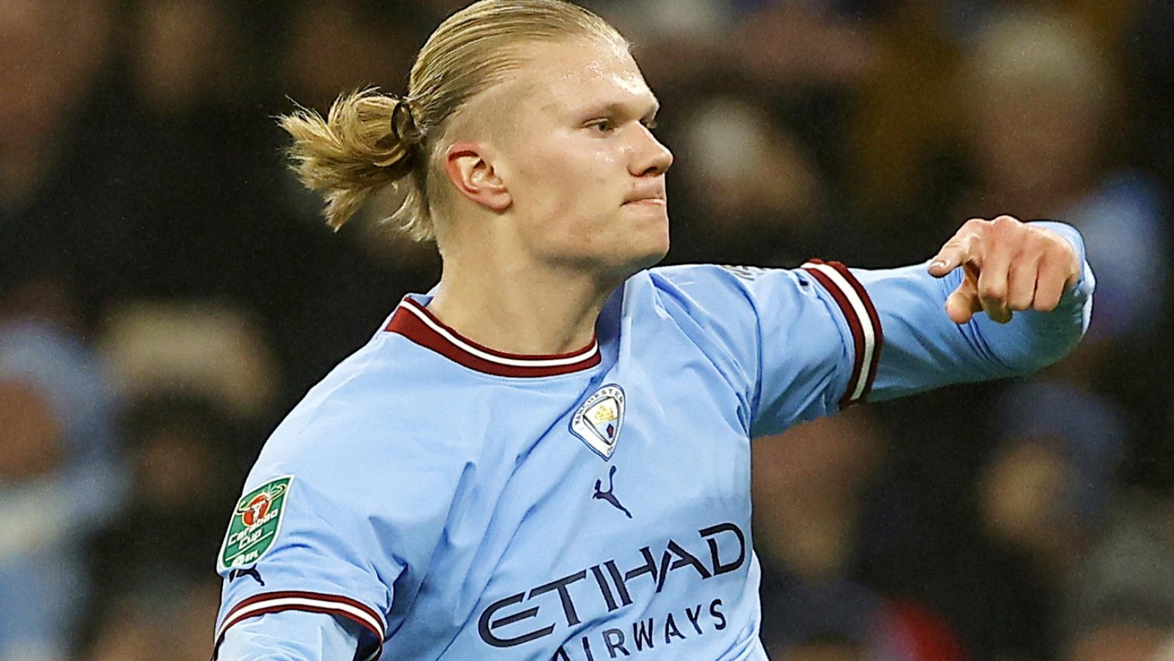 Erling Haaland, celebrando un gol con el Manchester City en la temporada 2022/2023