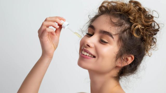 Bakuchiol: el ingrediente más deseado que sustituye al retinol