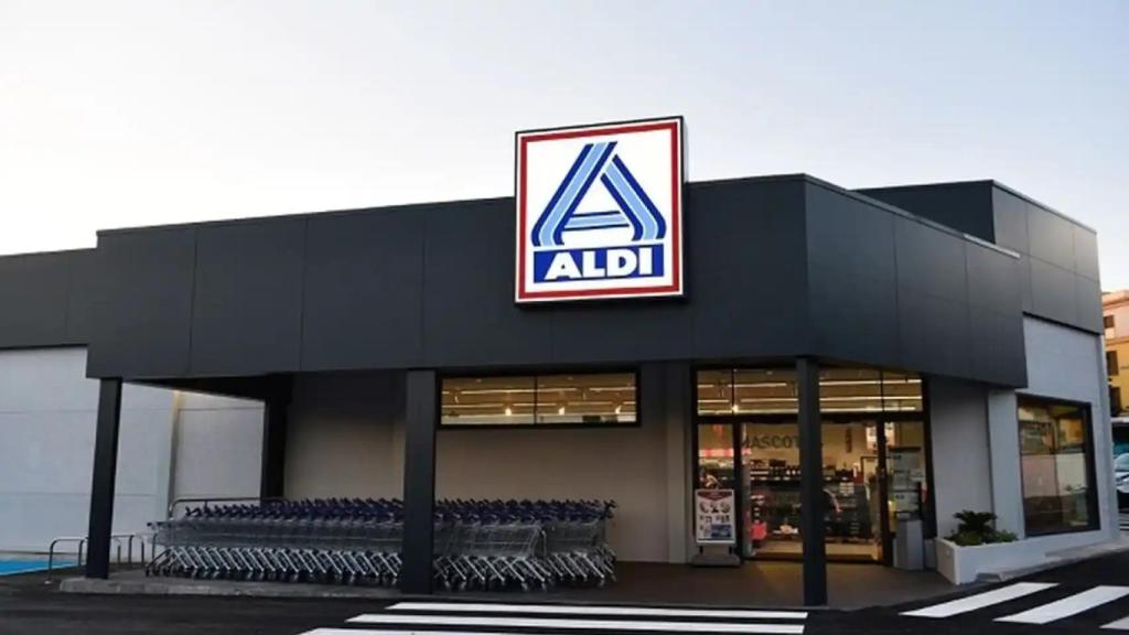 Fachada Carrefour.