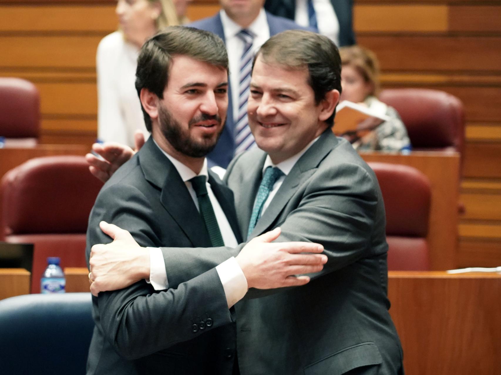 El vicepresidente de la Junta, Juan García-Gallardo, y el presidente, Alfonso Fernández Mañueco.