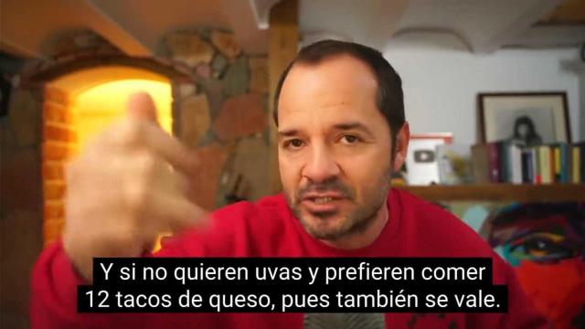 Ángel Martín en su informativo