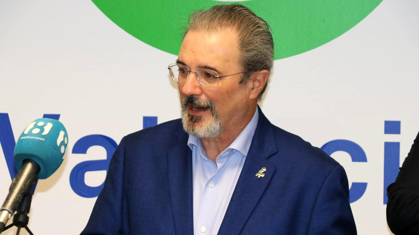 Carlos Flores Juberías, durante su presentación como candidato valenciano de Vox. EE