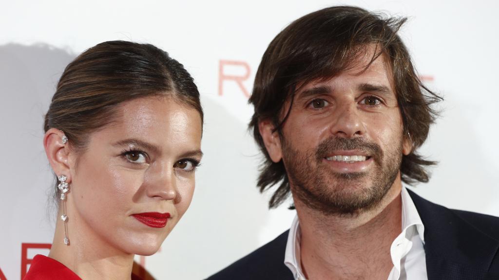 El matrimonio formado por Isabelle Junot y Álvaro Falcó en un acto público, en Madrid, en octubre de 2021.