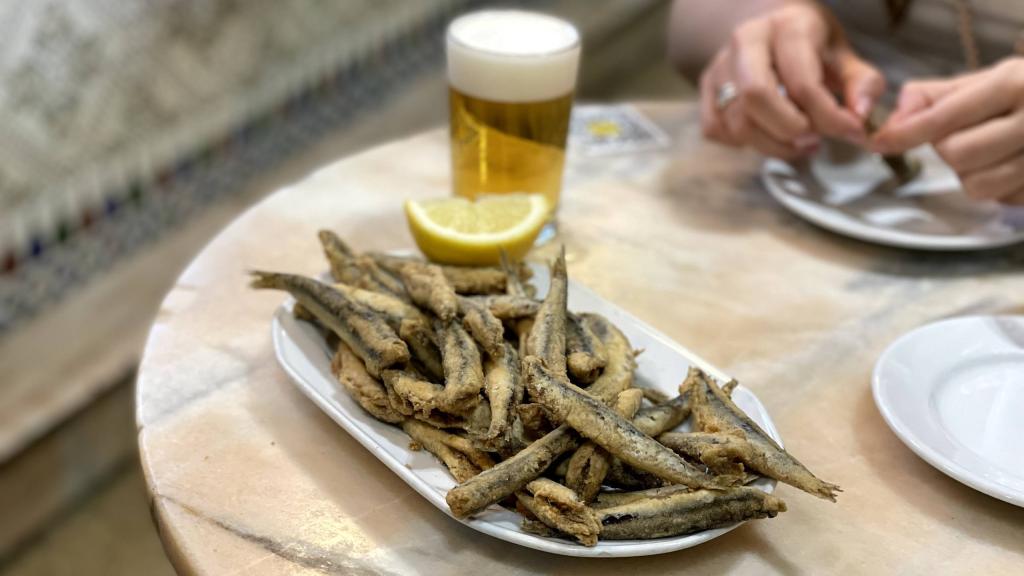 Boquerones fritos en Bar Arganzuela