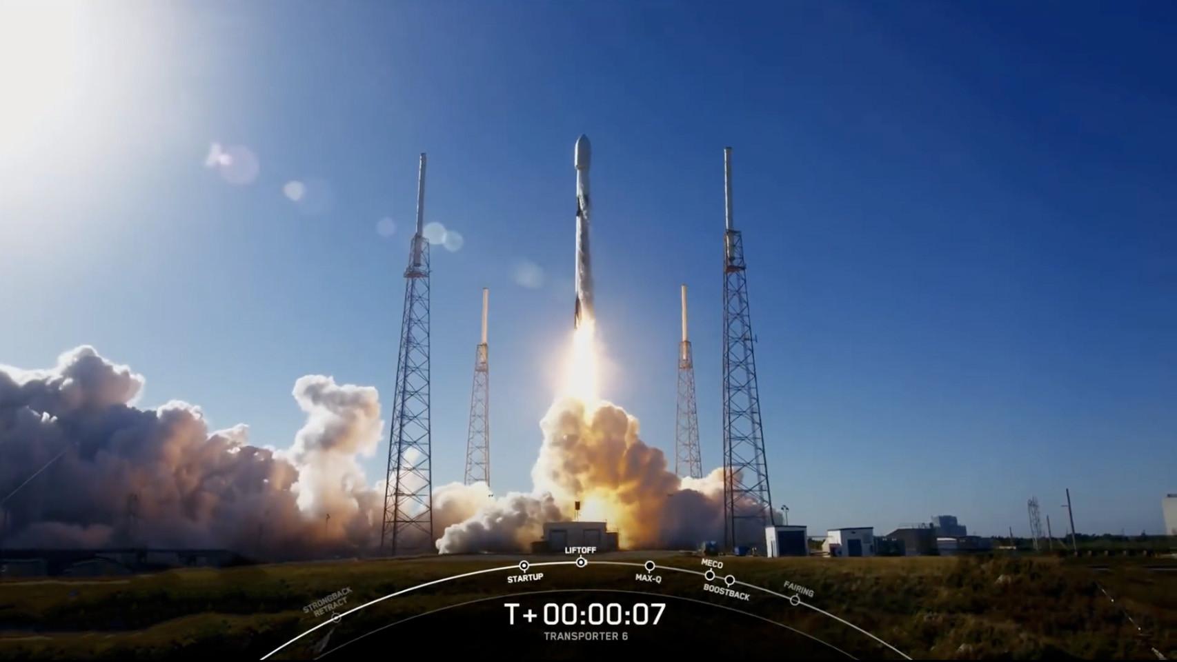 Despegue del Falcon 9 de SpaceX.