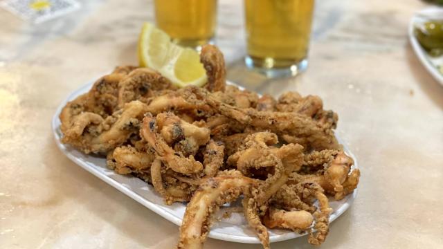 Bar Arganzuela, un templo de cañas, raciones y tapas en pleno Madrid