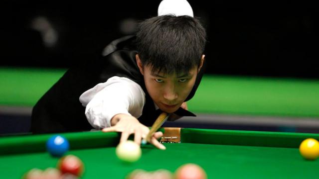 Zhao Xintong, durante una de sus partidas.