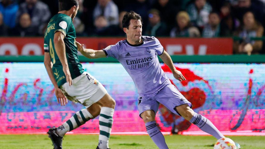 Álvaro Odriozola, durante el Cacereño - Real Madrid de la Copa del Rey 2022/2023
