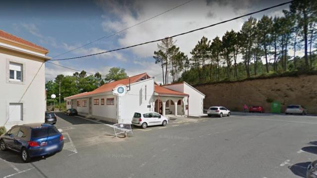 El centro de salud de Lousame (A Coruña)