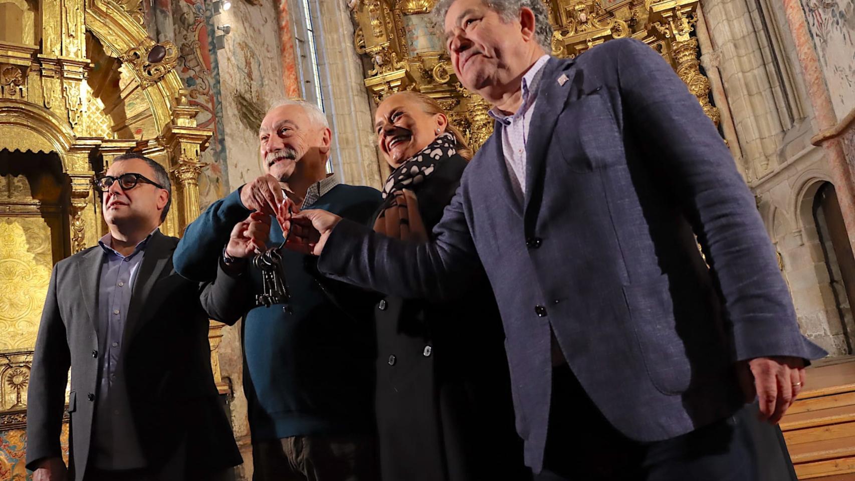 Cesión del Convento de Santa Clara a la Diputación de Pontevedra.