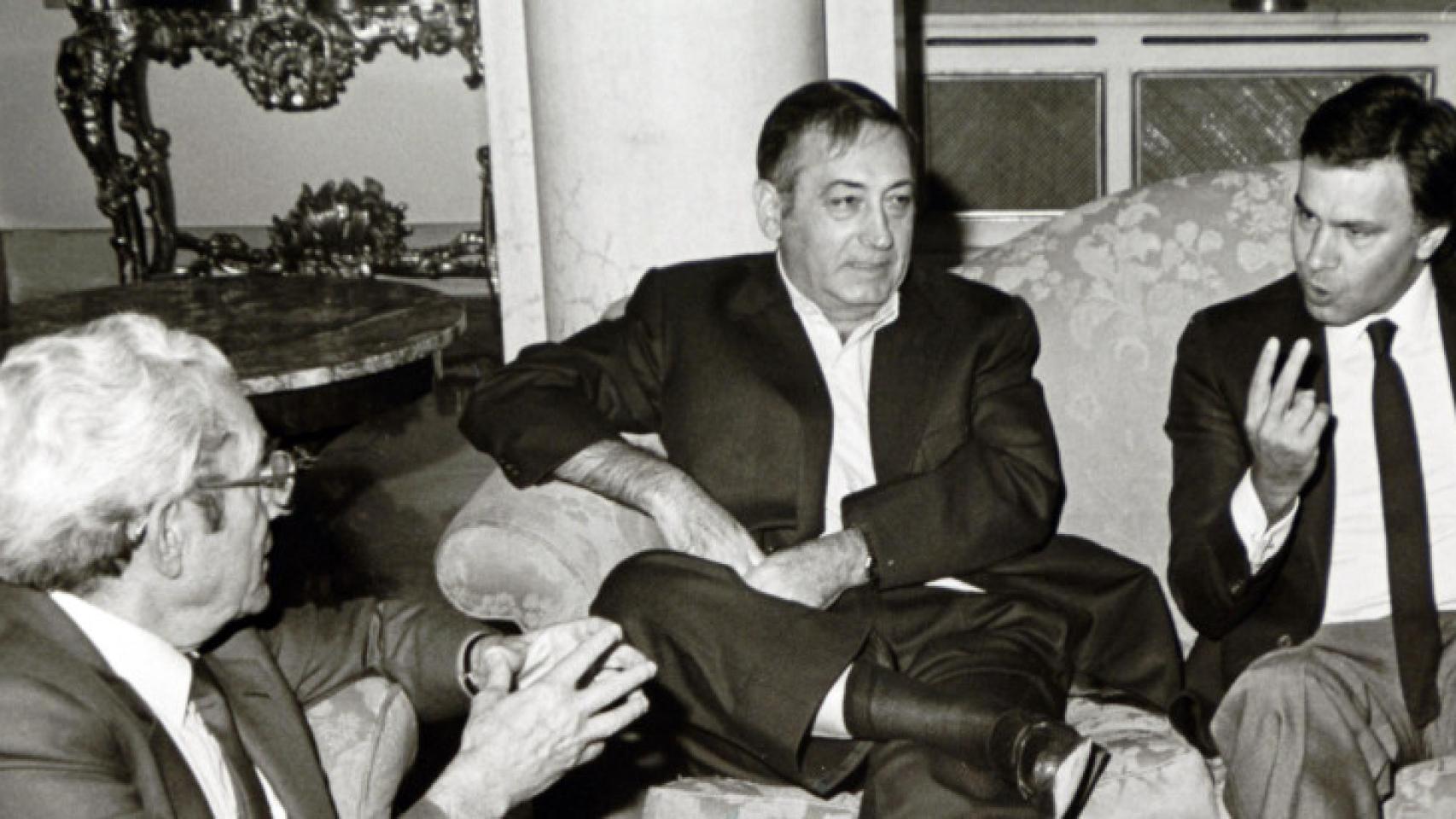 Nicolás Redondo, en el centro, junto a Marcelino Camacho y Felipe González.