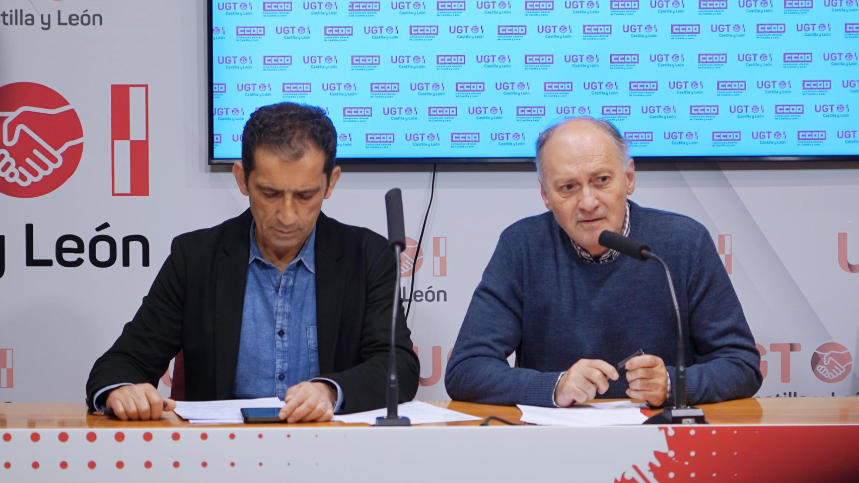 Los dirigentes de CCOO y UGT en Castilla y León, Vicente Andrés y Faustino Temprano, en una imagen de archivo.