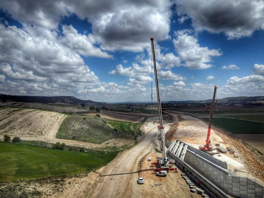 Imagen de obras en la Autovía del Duero A-11.