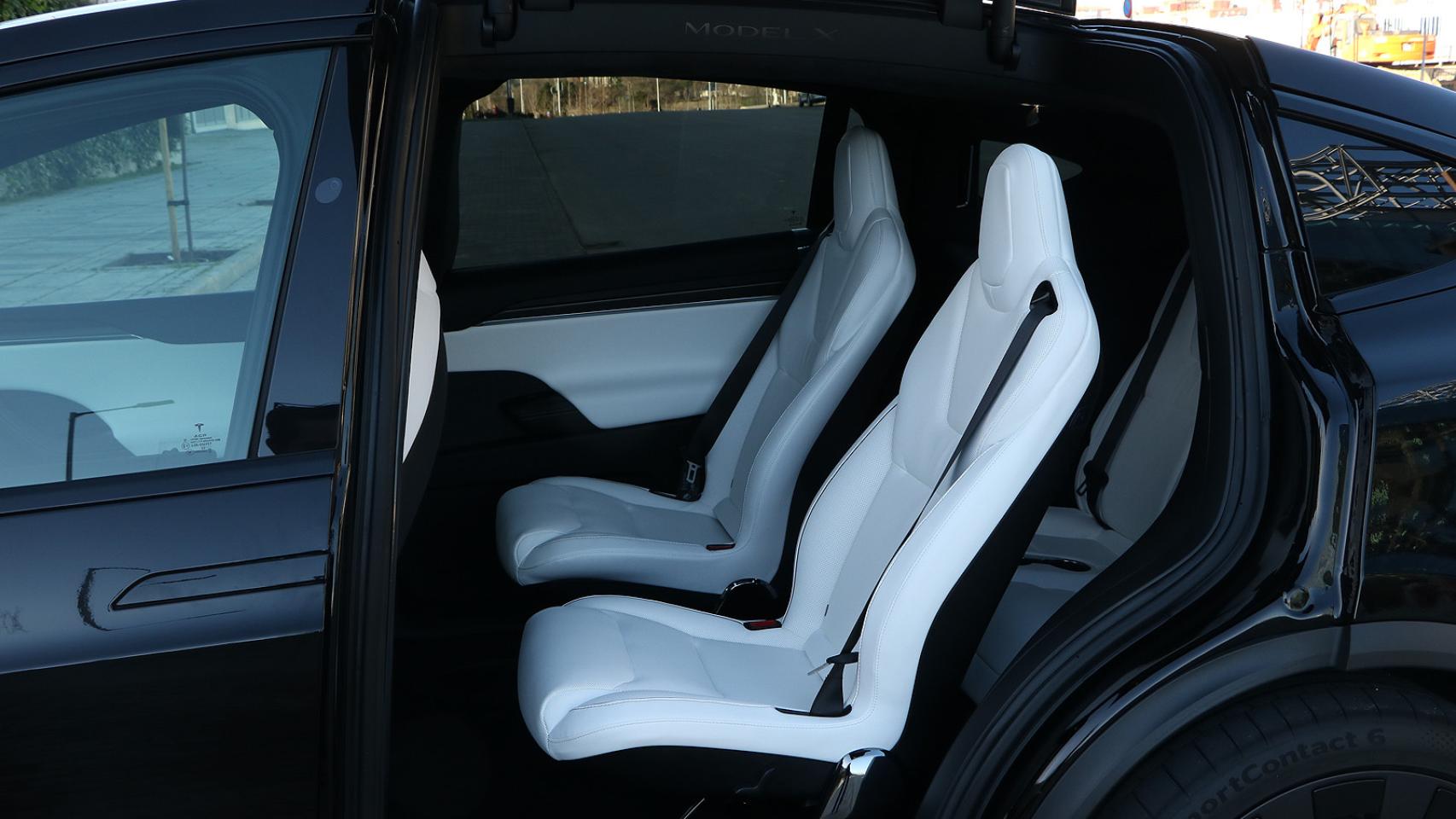 Tesla Model X Plaid