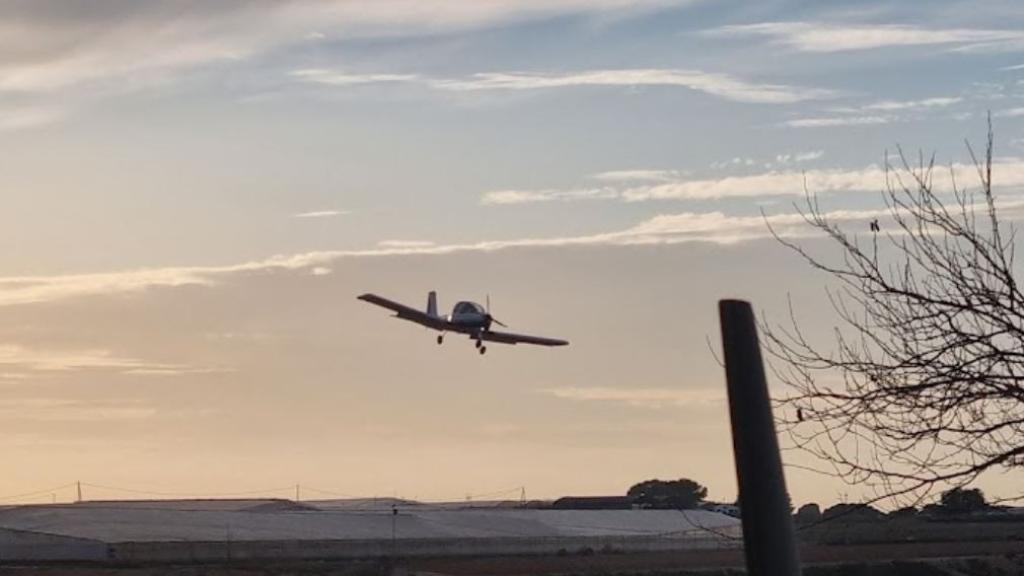 Mueren dos hombres al estrellarse una avioneta en Murcia: tenían 54 y 47 años respectivamente