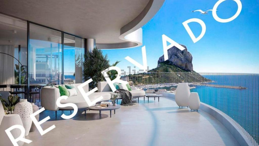 Ático en venta en paseo Maritimo Playa del Bol.