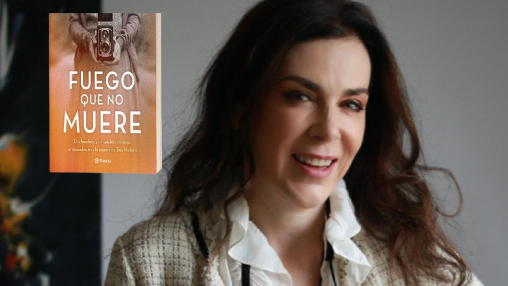 Claudia Marcucetti presenta su libro.