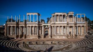 El teatro romano de Mérida data del año 15 a.C.