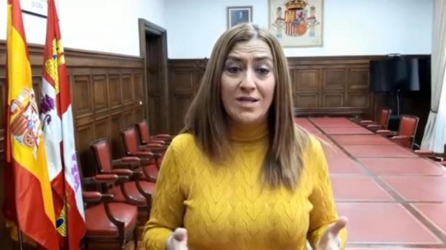 La delegada del Gobierno, Virginia Barcones, durante el anuncio de las medidas.