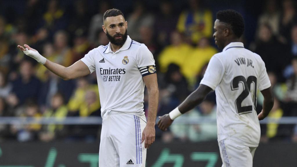Benzema y Vinicius, en un partido del Real Madrid de la temporada 2022/2023