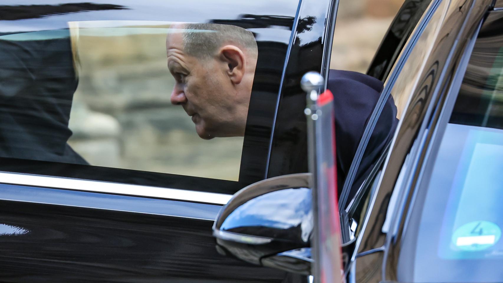 El coche oficial de Pedro Sánchez