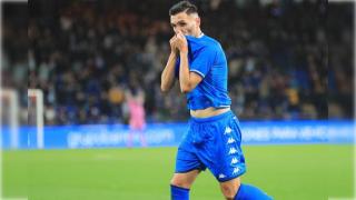 Lucas Pérez celebra uno de sus goles contra Unionistas.