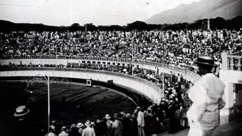 Nuevo Circo de Caracas el año de su inauguración (Carlos Lachica, blog “El Estímulo”)