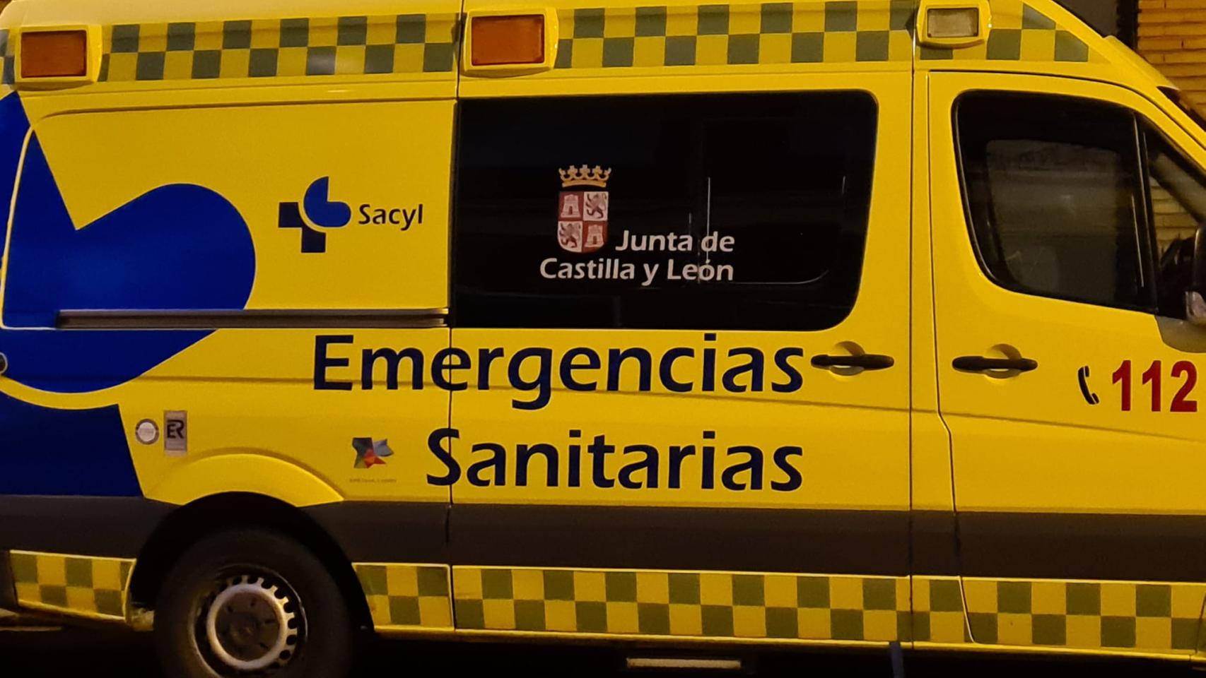 Imagen de una ambulancia del 112.