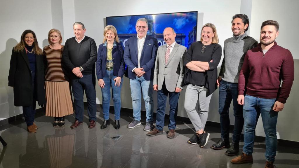 Jesús María Prada, junto al Comité Electoral del PP en Zamora