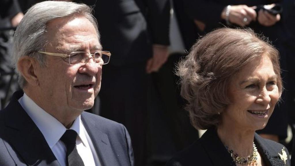 Constantino de Grecia y la reina Sofía, en una imagen de archivo.